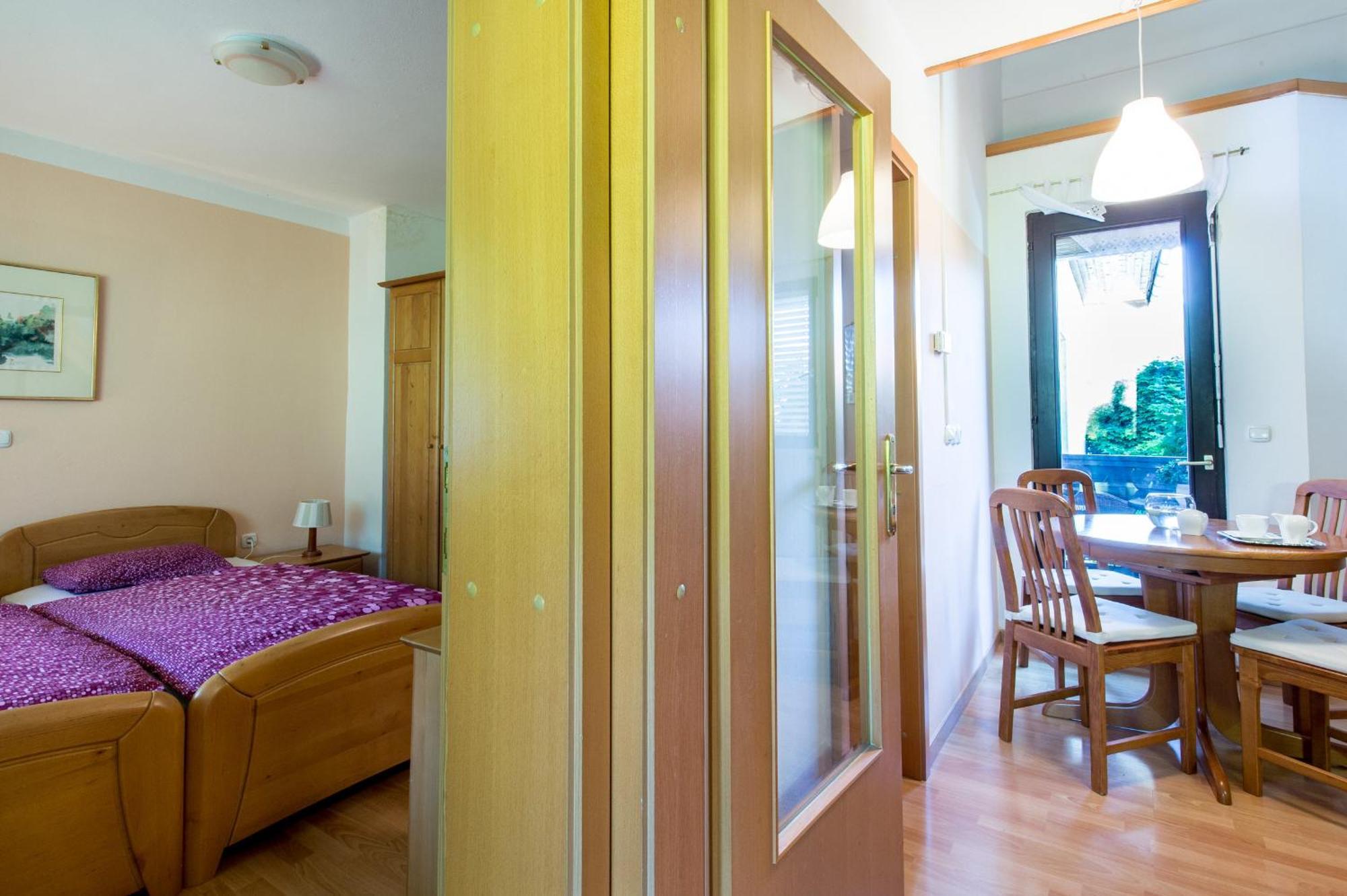 Apartments Jaka Dolenjske Toplice Pokój zdjęcie